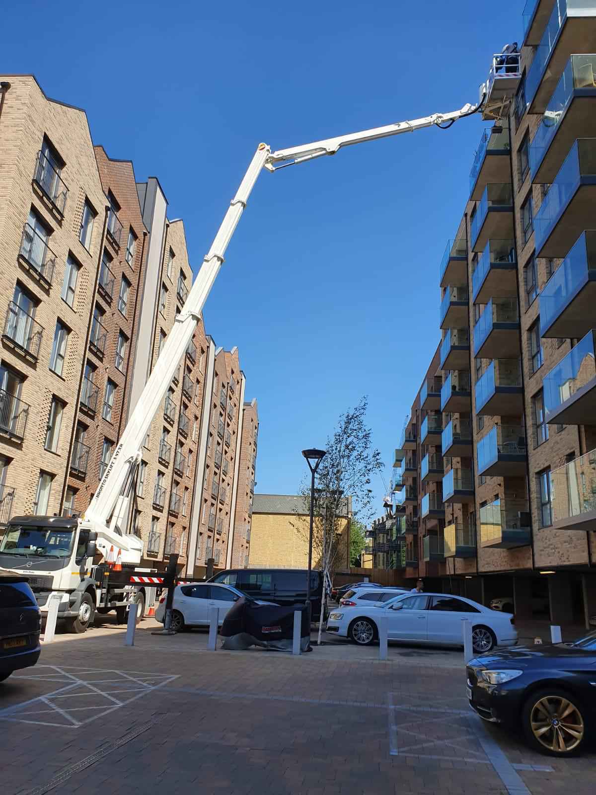 MEWP & Cherry Picker Works